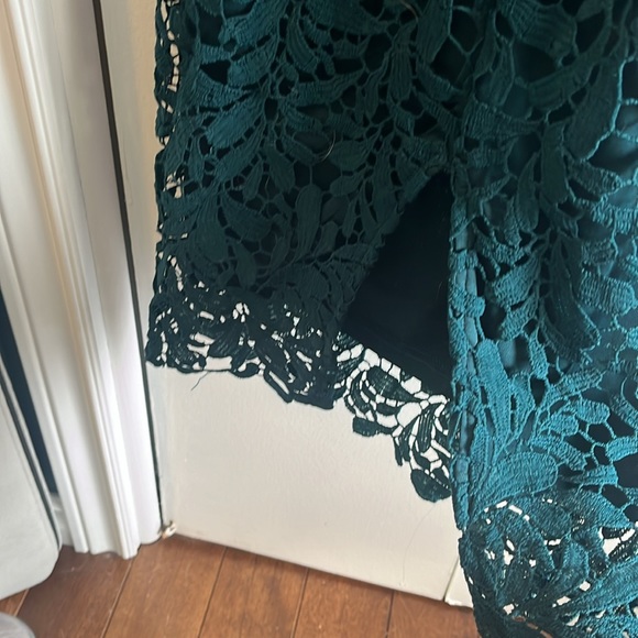 Rich teal lace overlay dress - Picture 6 of 7